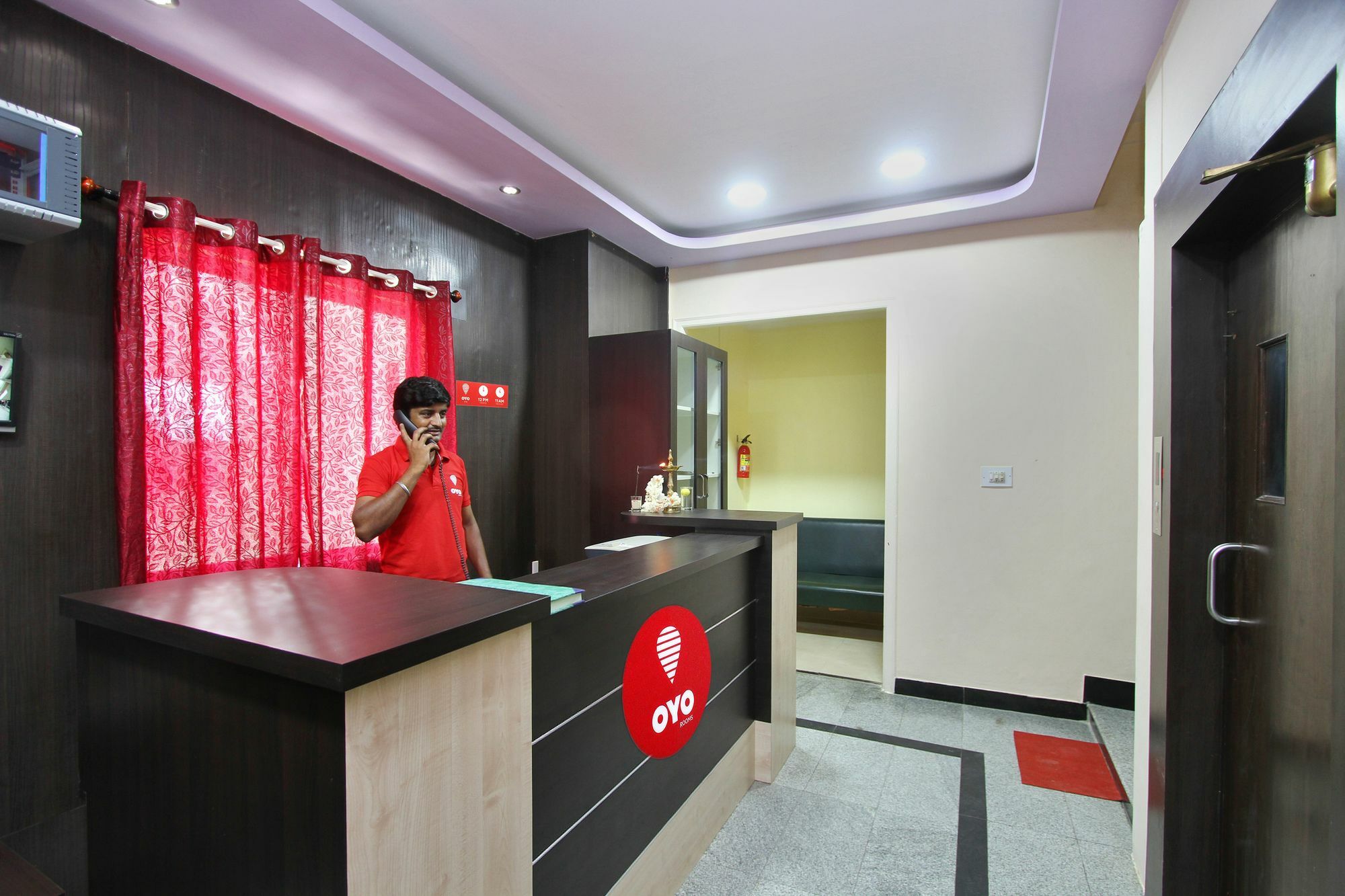 Oyo 9060 Sri Sai Guest Inn Μπανγκαλόρ Εξωτερικό φωτογραφία